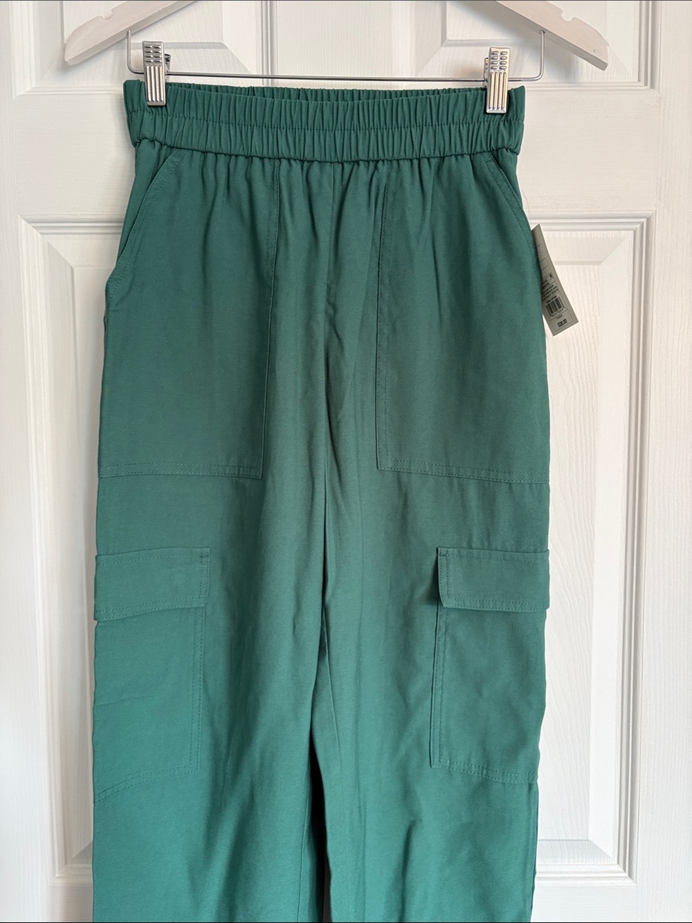 NWT A NEW DAY Women's Green Cargo Style Pants - Picture 3 of 10